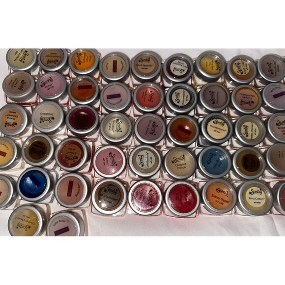 Scentsy Lot of 52 Mini Party Testers Wax Melts Samples. Mixed Scents - Picture 2 of 4